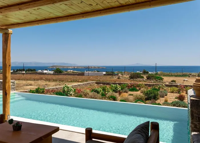 Cycladic Breeze Vila *