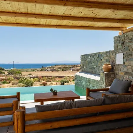 Cycladic Breeze Villa *