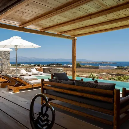 Cycladic Breeze Villa *